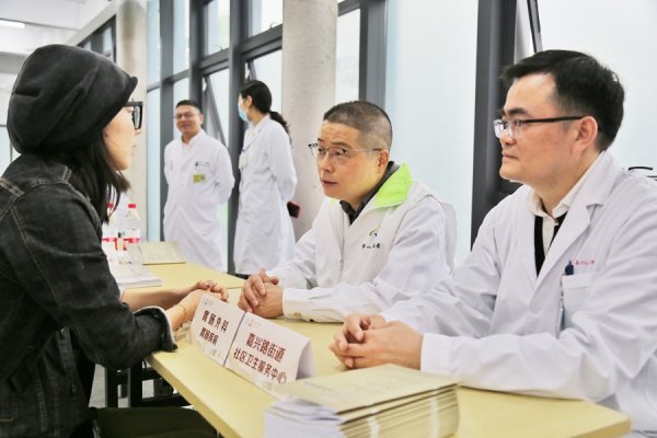 金鼎配资  上海市级分级诊疗平台启用一年，“上得去”的首诊患者“下得来”吗？